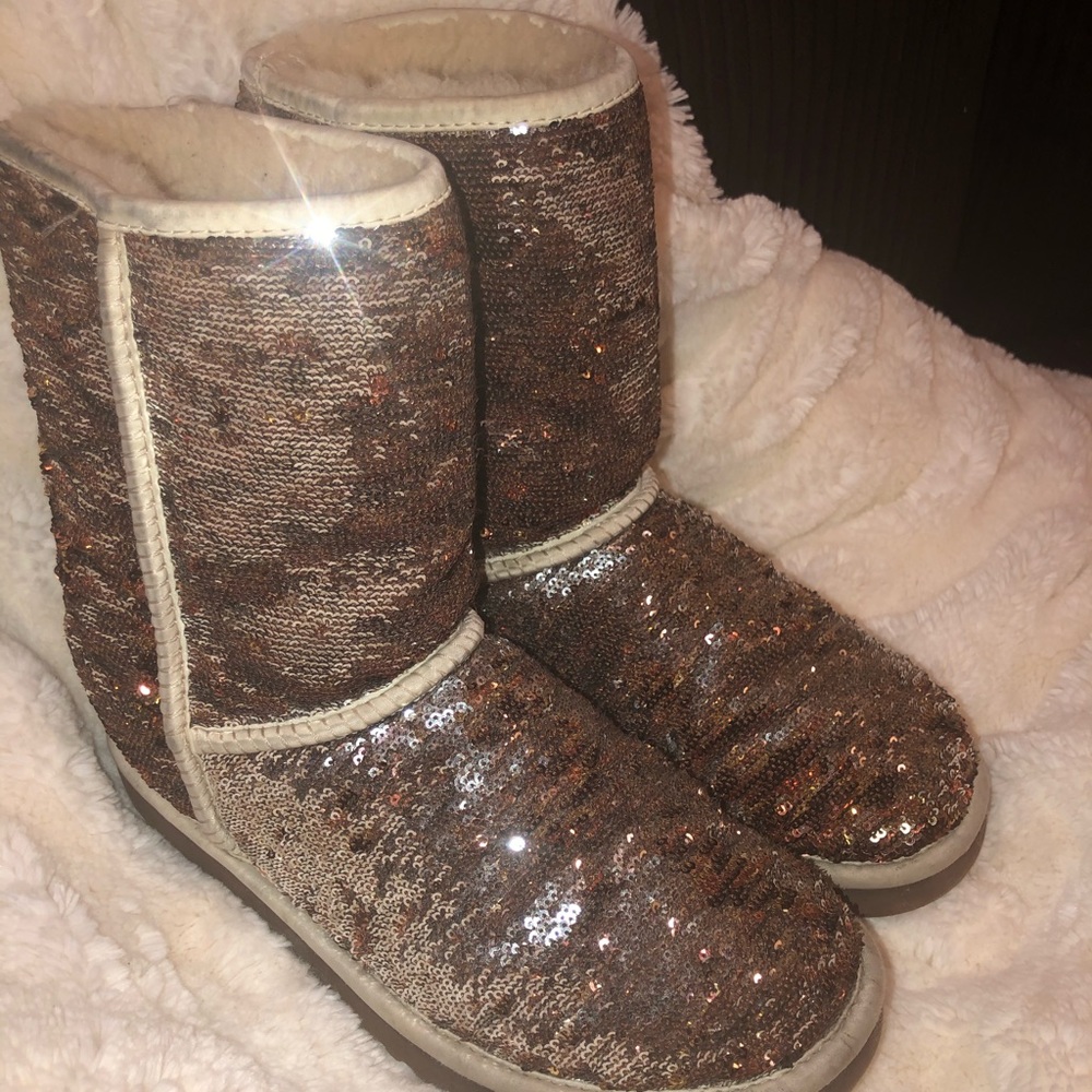 Sparkly uggs
